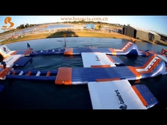 250 Orang Giant Inflatable Water Park Games TUV Sertifikat Kursus Penghapusan